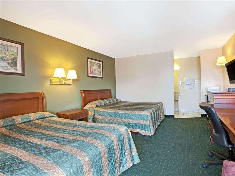 South Hackensack Knights Inn South Hackensasck מראה חיצוני תמונה